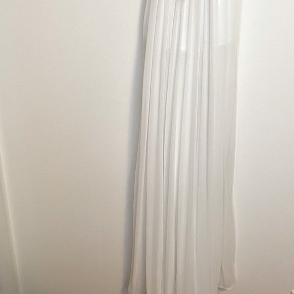 ASOS Oasis White Pleated Maxi Dress - Picture 5 of 5